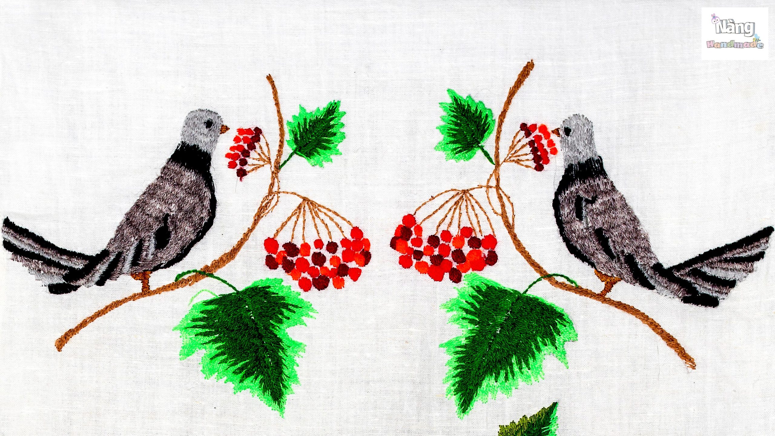 Cách thêu hình động vật trên tranh đơn giản nhấ