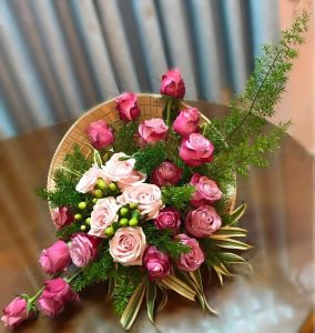 Cách cắm hoa ngày Tết
