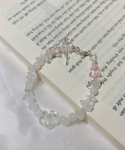 Vòng tay Flower Nàng Handmade mix đá trắng