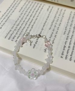 Vòng tay Flower Nàng Handmade mix đá trắng