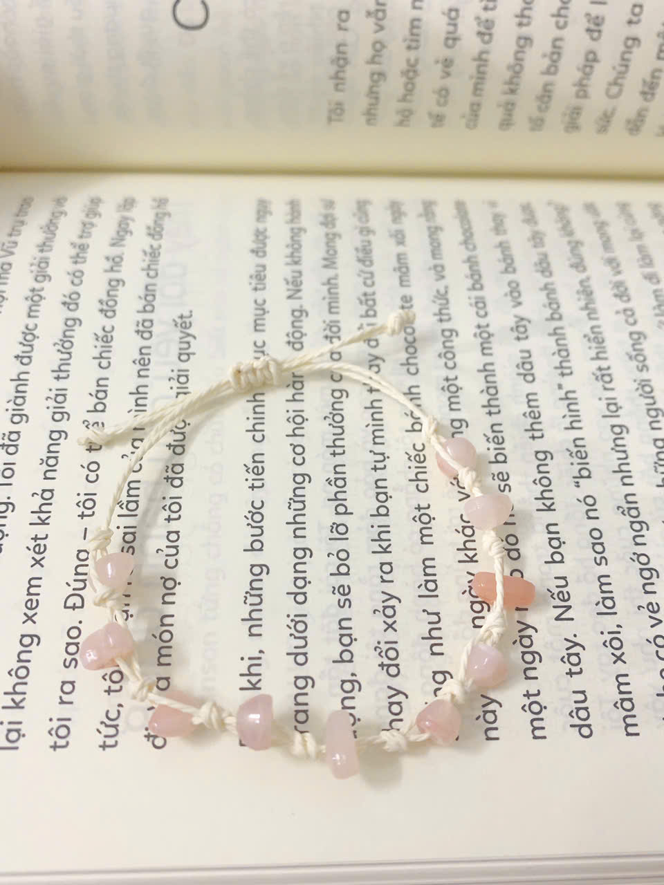 Vòng dây rút Pink Stone